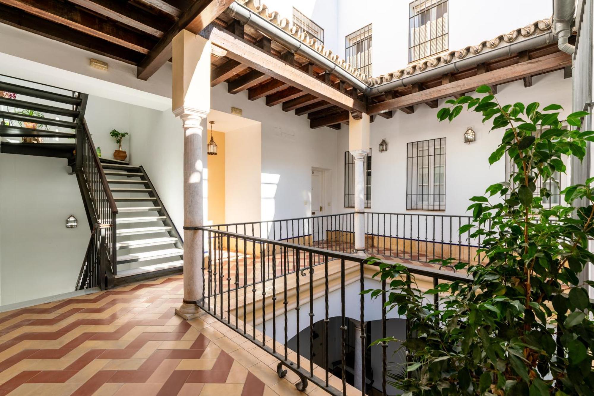 San Lorenzo En Esencia Siviglia Esterno foto
